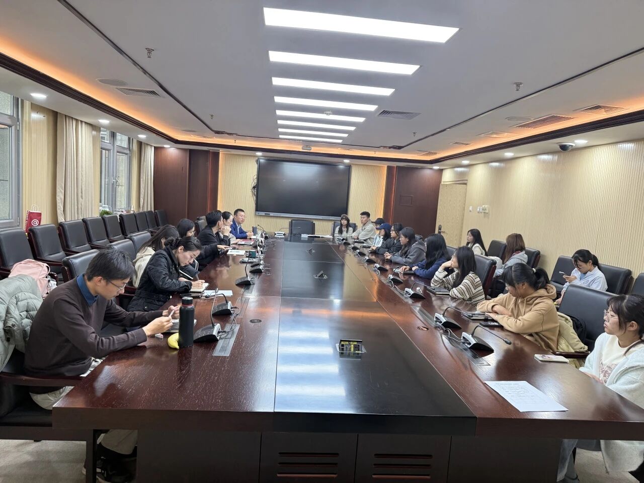 微信图片_2025-11-27_140822_352.jpg